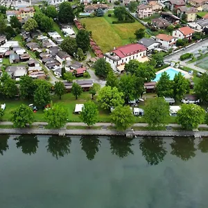  Ferienpark Au De