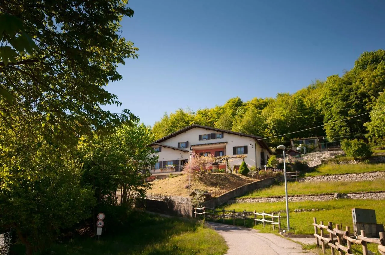 B&B Botton d'Oro Valle Imagna Fuipiano Valle Imagna 0*,  Italia